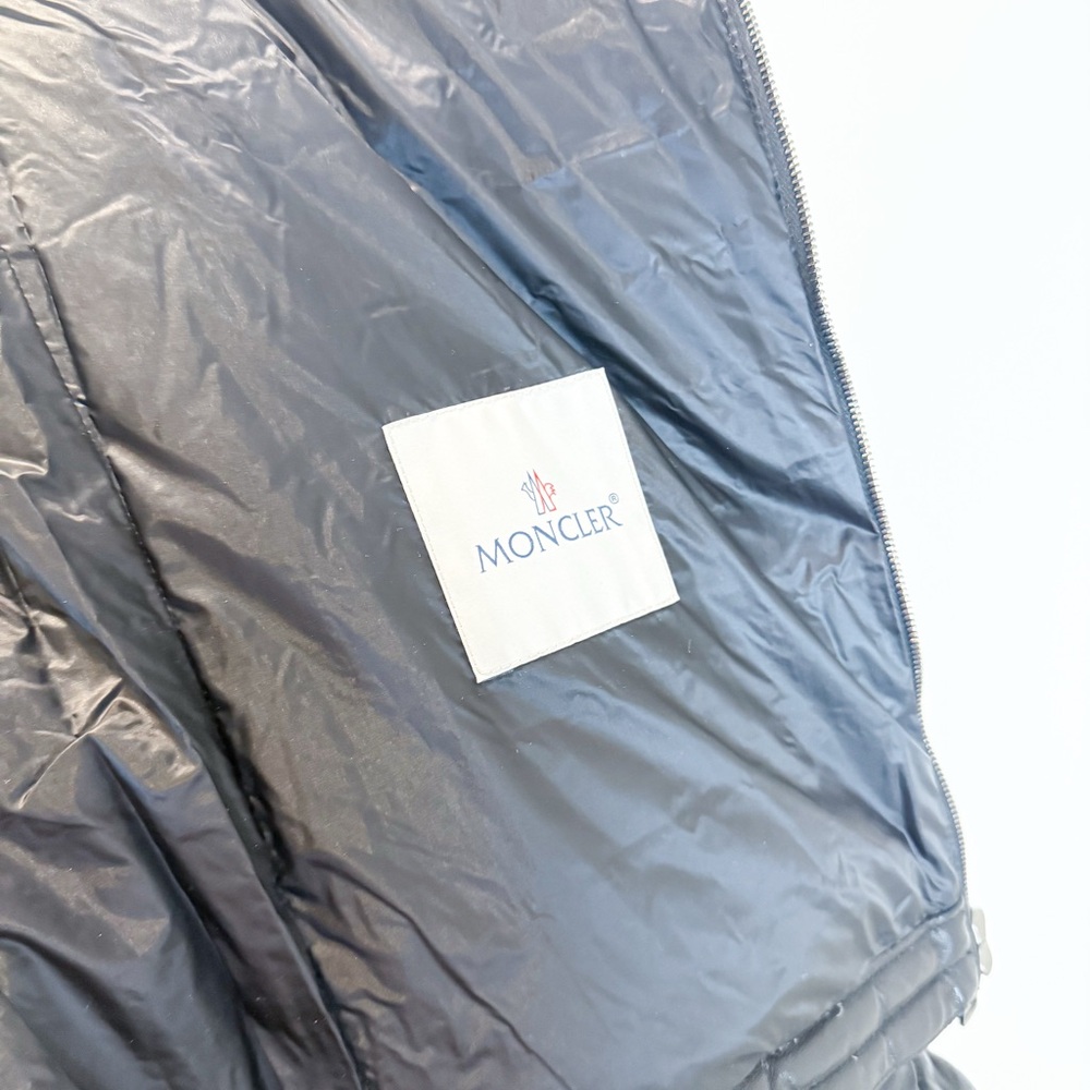 Moncler full leather Quilted Jacket Size 1 (Fits more like Size Small) JU0011 - Picture 6 of 15